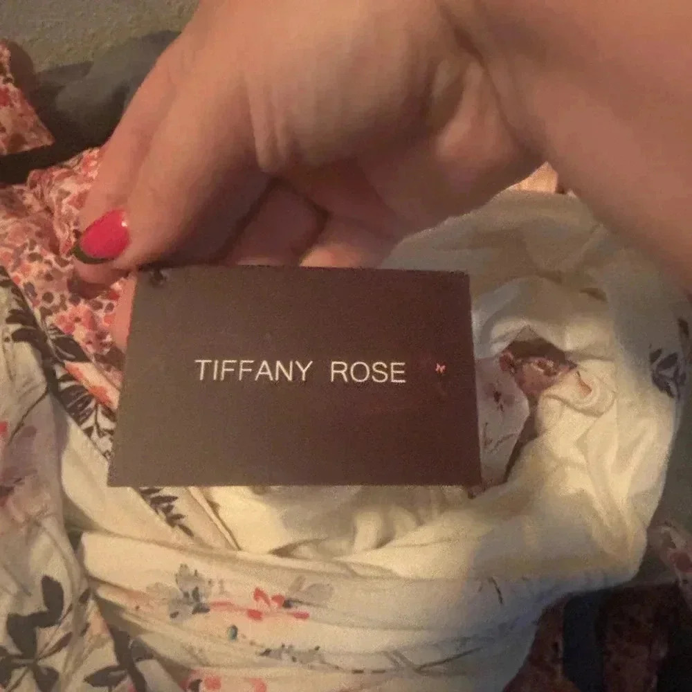 NWT Tiffany Rose Maternity ALESSANDRA MATERNITY JERSEY DRESS Size Maternity 4 - Picture 6 of 11